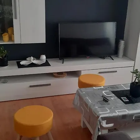 Familiar Apartment